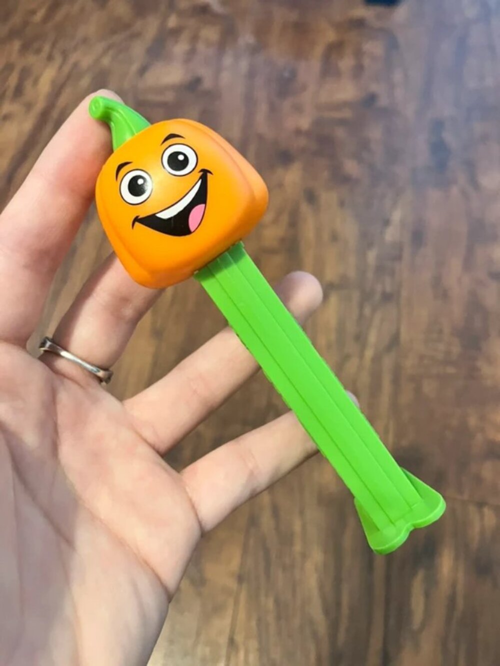 Pumpkin Pez 2018 Candy Dispenser Halloween Toy